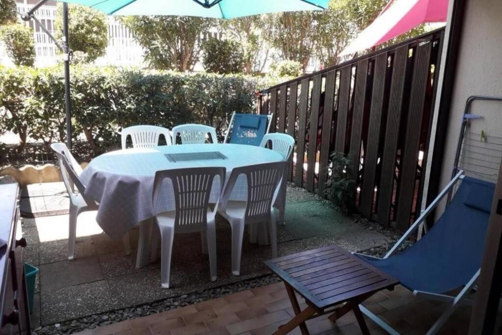 Appartement avec jardin Gruissan Extérieur photo